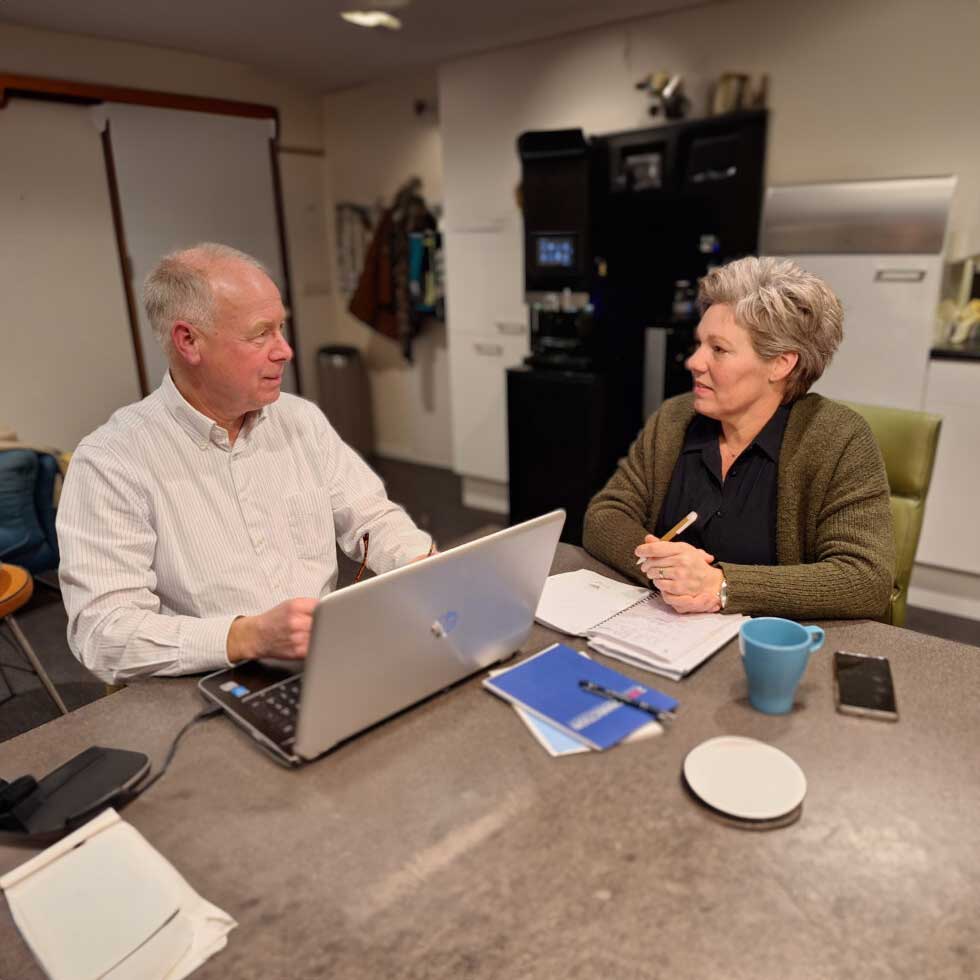 Huisarts Guido Kranenburg voor het praktijkpand in Ulft